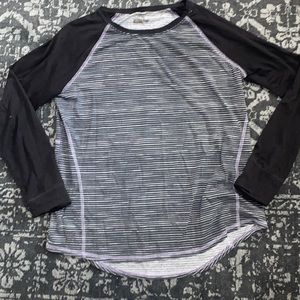Black & white striped long sleeve tee (Workout top)